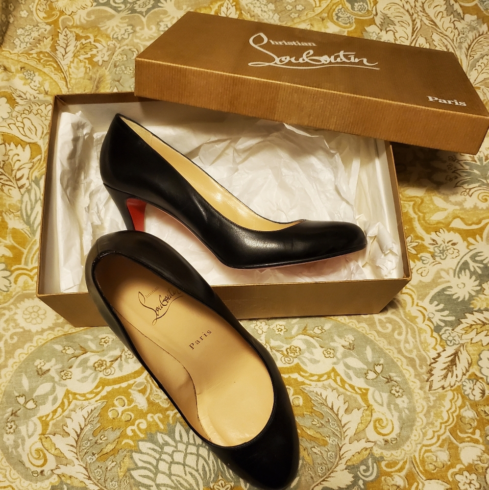 Christian louboutin pumps